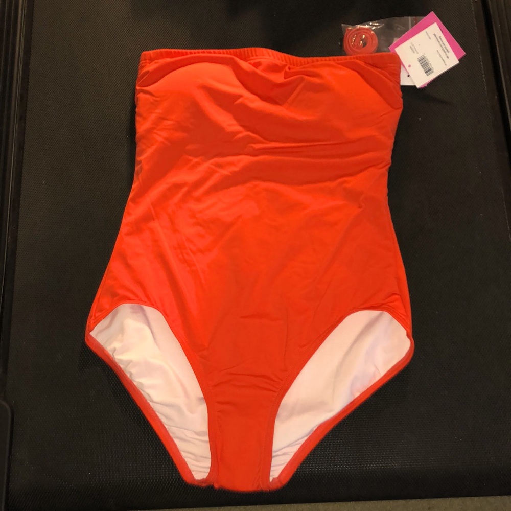 💥HP💥KATE SPADE (S) One piece  Hot Cherry Swimwear